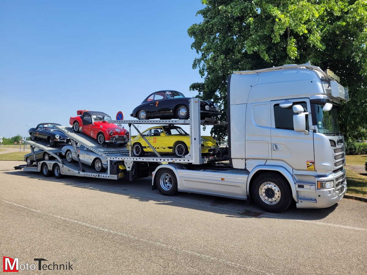 Naczepa VEGA TRAILER JEEP CARRIER VG-J6